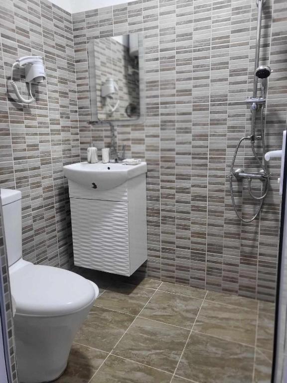 Стаи За Гости Лилия Hisarja Exterior foto